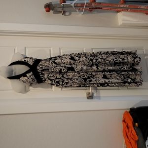 Womens Small Maxi Dress